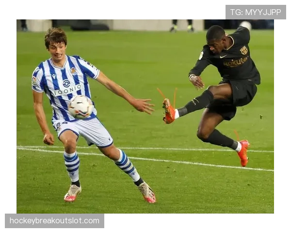 皇家社会3-3战平阿拉维斯，保级大战愈发胶着